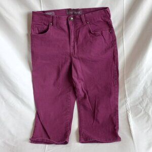 Burgandy Amanda Capri Jeans by Gloria Vanderbilt